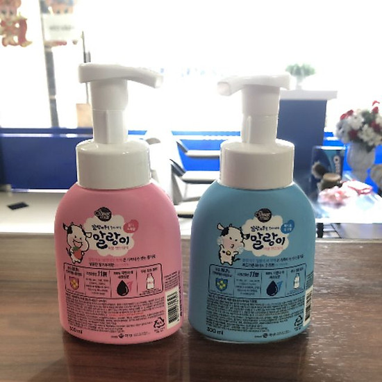 Bọt rửa tay diệt khuẩn showermate strawberry milk 300ml tặng móc khóa - ảnh sản phẩm 4