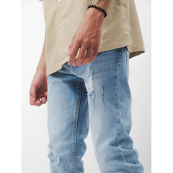 Quần jeans xanh nhạt wash rách df form slimfit 220701 - ảnh sản phẩm 1