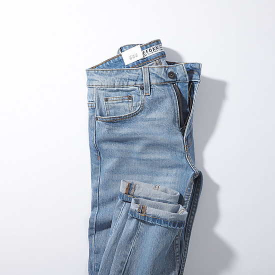 Quần jeans xanh nhạt wash rách df form slimfit 220701 - ảnh sản phẩm 6