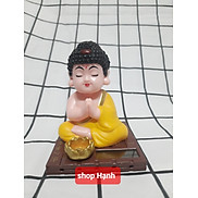 Tượng Phật A Di Đà gật đầu dùng năng lượng