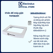 Chân đế máy giặt Electrolux nâng máy lên cao tránh tiếp xúc bề mặt sàn