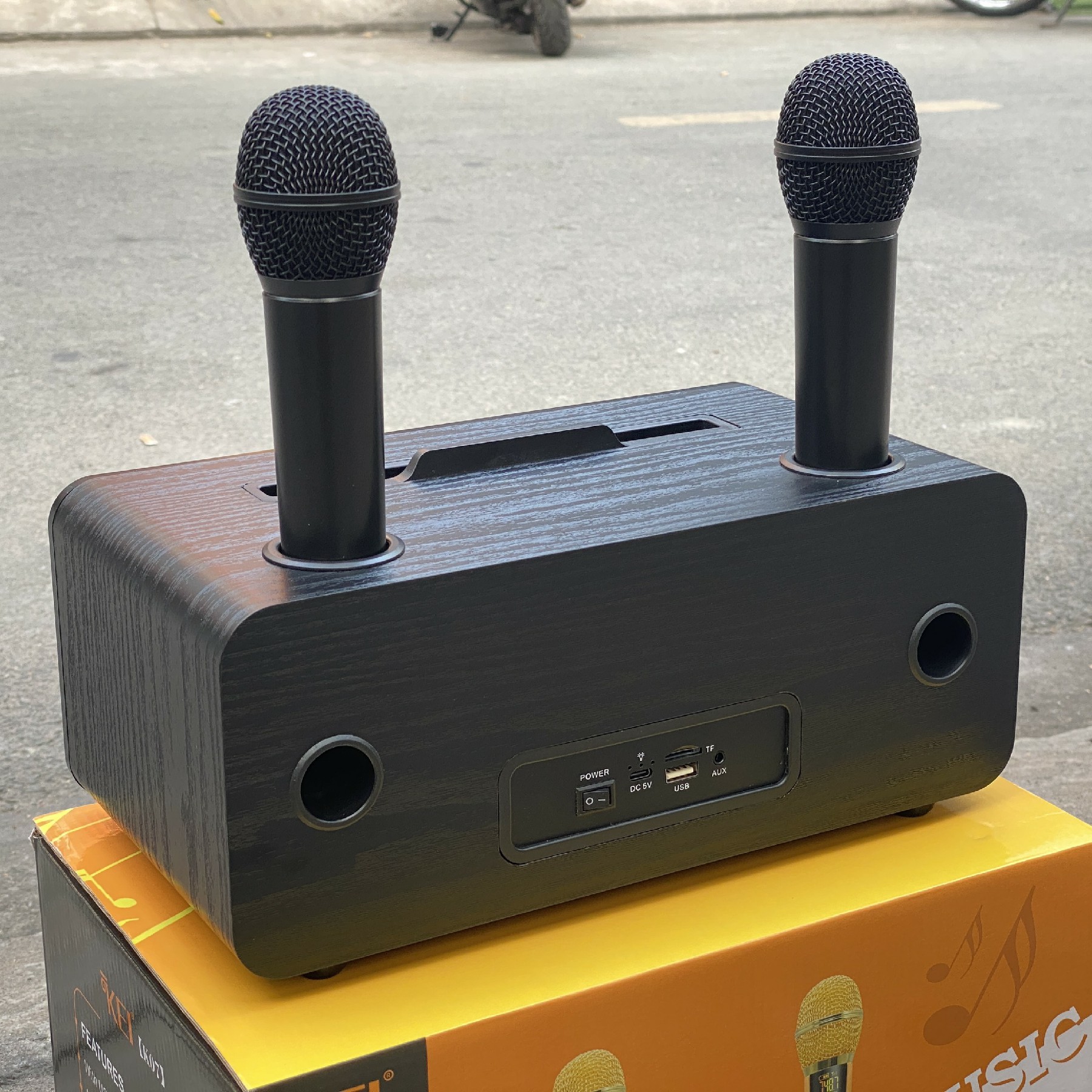 loa karaoke bluetooth kei k07 - tặng kèm 2 micro không dây có màn hình lcd 3